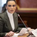 Popović: Albanski forum skupina foteljaša
