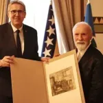 Sarajevo odalo priznanje Dini Merlinu nakon rekordna tri koncerta na Koševu