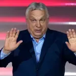 (VIDEO) Orban u Guči: Muzičari mu svirali na uho, on uživao u rakiji