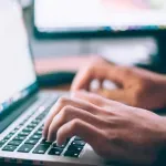 Policija upozorava na prevare: Oprez prilikom ponuda za brzu zaradu putem interneta, kriptovaluta i AI platformi