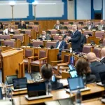 Brisel u Skupštini Crne Gore uključio autopilota