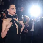 Kara Delevinj tvrdi da je muzika spasila da ostane trijezna: Mnogo sam naučila o sebi