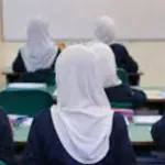 Austrija zabranjuje marame u školama, uvode se i zatvorske kazne za roditelje