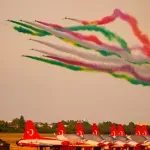 (FOTO) Spektakl na nebu: Više od 150 hiljada posjetilaca na međunarodnom avio-mitingu u Rumuniji