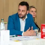 Lisičić: Ako u školi fali inventara, adresa za to je Ministarstvo prosvjete, a ne roditeljski džep