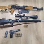 Policija pretresla 12 lokacija u šest gradova: Oduzeti 11 komada oružja i 430 metaka