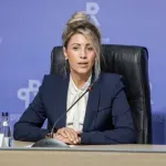 Vuksanović za "Dan": Obećanja maska za političku krizu