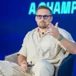 (VIDEO) Oleksandr Usyk na otvaranju konferencije Connectuj.me poručio: Sigurno ću doći ponovo, Crna Gora je prelijepa