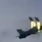 (VIDEO) Piloti se katapultirali prije pada aviona RAF-a u Velsu