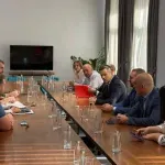 (VIDEO) Počeo sastanak mještana Gornje Vrbice i uprave Grada