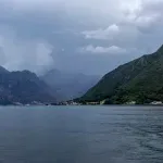 Sjutra oblačno sa kišom, do 23 stepena
