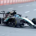 Rasel izdržao pritisak Ferstapena: Mercedes slavio u haotičnoj trci u Bakuu