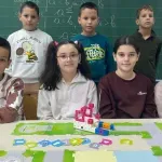 Đaci OŠ "Milan Vukotić" iz Vukovaca programirali robota