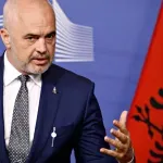 Edi Rama pozvao učesnike protesta za pregovarački sto