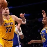 Dončić briljirao, Edvards ubacio 45 poena, Adetokumbo debitovao porazom