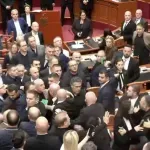 (VIDEO) Tuča u parlamentu Albanije