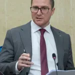 Ćuković: Vlast od opozicije preuzela ulogu kritičara
