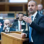 (VIDEO) Spajić: Politika bivšeg režima bila je da građani žive što siromašnije
