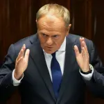 Poljska u ustavnoj krizi: Predsjednik tvrdi da je nasilno preuzet sud, sazvane hitne konsultacije