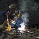 Raste tražnja za kvalifikovanim zavarivačima: Satnica šest evra, a u inostranstvu četiri puta veća