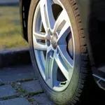 I proizvođači pneumatika u problemu zbog uredbe Vlade: Plaćaju taksu za odnošenje otpada koji nema gde da se odveze