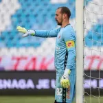Milan Borjan nastavlja da brani iako uskoro puni 39 godina