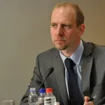 Florijan Biber: Piromani na Balkanu
