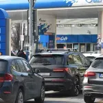 Cena nafte pada, a gorivo poskupljuje – samo u Srbiji