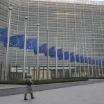 „To bi Si, Putin i svaki naslednik Trampa spremno iskoristili“: Gardijan o planovima ultradesnice za Brisel