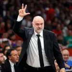 Efes pobedio tim iz plej-in zone