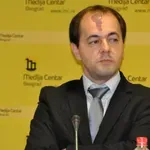 Gujaničić: Srbiji najmanje odgovara prolongiranje roka za završetak pregovora Gaspromnjefta i MOL-a