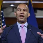 Demokrate traže od republikanaca da se Trampu ukinu ratna ovlašćenja u Iranu