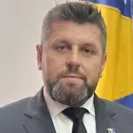 „Među „pumpadžijama“ sigurno ima onih kojima Ratko Mladić nije heroj“: Duraković Drinsku regatu nazvao skupom na kojem se veličaju osuđeni ratni zločinci