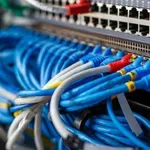 Jotelu u Vranju opet posečeni stubovi i kablovi: Oko 500 domaćinstava bez interneta i kablovske