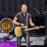 Brus Springstin objavio pesmu posvećenu žrtvama Trampove antiimigrantske politike u Mineapolisu (AUDIO)