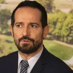 Profesor prava Tanasije Marinković dobio francuski orden Akademske palme