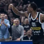 Džejms Naneli potpisao za atinskog velikana