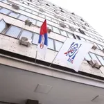 SRCE: EPS je trebalo da kupi akcije Energoprojekta, a ne Politike