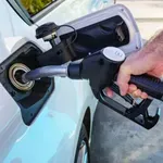 Koje države beleže najviše cene benzina na pumpama otkako je počeo rat SAD i Izraela protiv Irana?