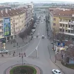 Čačak: Nekoliko desetina građana protestovalo ispred Skupštine grada zbog poskupljenja komunalija