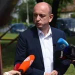 Knežević nakon saslušanja: Ratko Mladić je za mene ratni heroj, spreman sam i da robijam za svoja uverenja