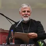 Vladika Grigorije izneo šta mu je jednom prilikom rekao Duško Vujošević: „Ja ne verujem, ali to ne znači da se time ponosim i da ne bih voleo da verujem u Boga“