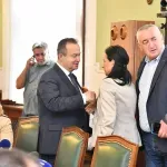 Dačić poručuje da postoji „tiha većina kojoj je je više dosta sukoba podela i svađa“