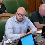 „Neće je biti ni do kraja maja…“: Poslanik o sednici Skupštine o poverenju Vladi