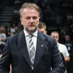 „Pojedini igrači su psovali stručni štab“: Ostoja Mijailović najavio otkaze, a otkrio je i da Parker ima najveći ugovor u istoriji Partizana