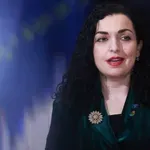 Osmani: Svet „s pravom ogorčen“ reakcijom Vučića na smrt Mladića