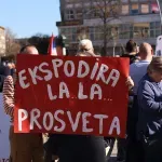 „Pisano za podobne, a protiv nepodobnih“: Kakva je sudbina izmena Zakona o osnovama sistema obrazovanja i vaspitanja?