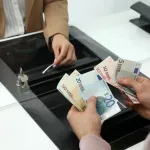 Građani moraju da vrate novac koji su dobili tužeći banke za naplatu troškova obrade kredita