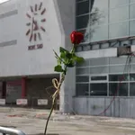 Novosađani odali počast nastradalima u padu nadstrešnice