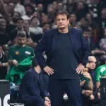 Ergin Ataman posle velike pobede Panatinaikosa ušao u verbalni sukob sa novinarima (VIDEO)